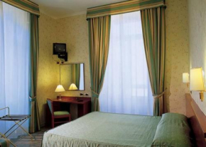 Отель Hotel Dina  Рим